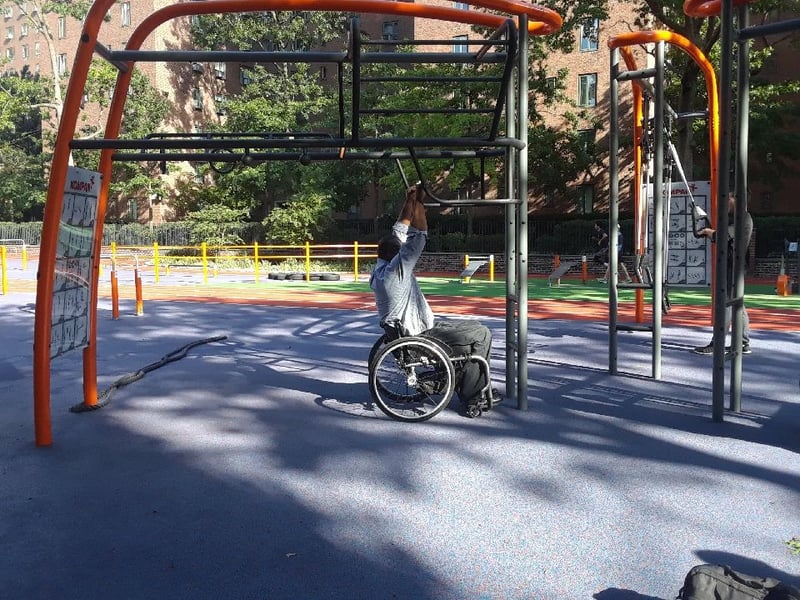 Stuytown Fitness Playground preview 4